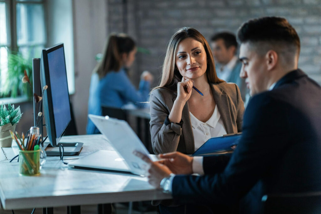 Como usar relatórios contábeis para tomar decisões mais inteligentes