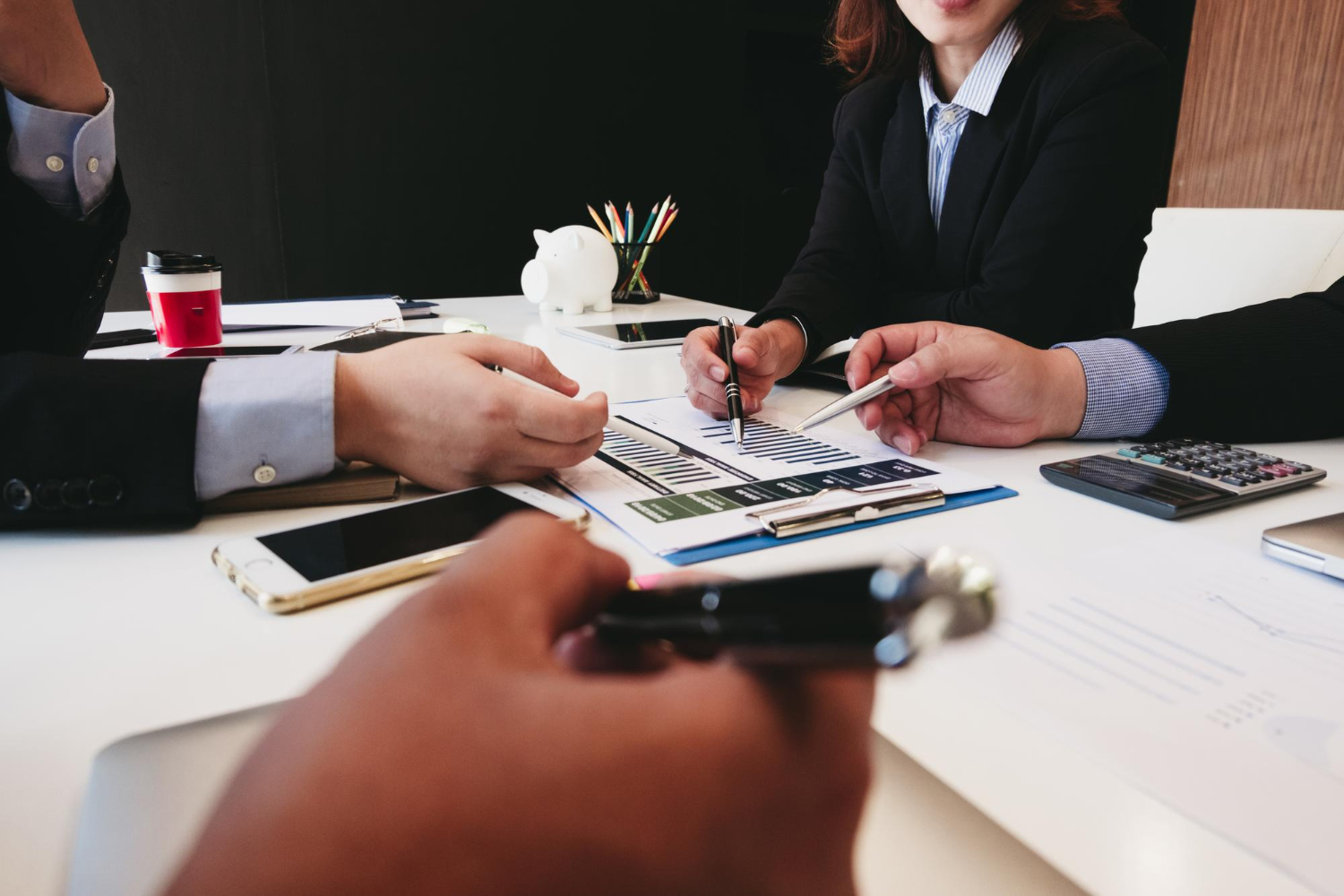 Como a reorganização societária e tributária reduz riscos fiscais e jurídicos